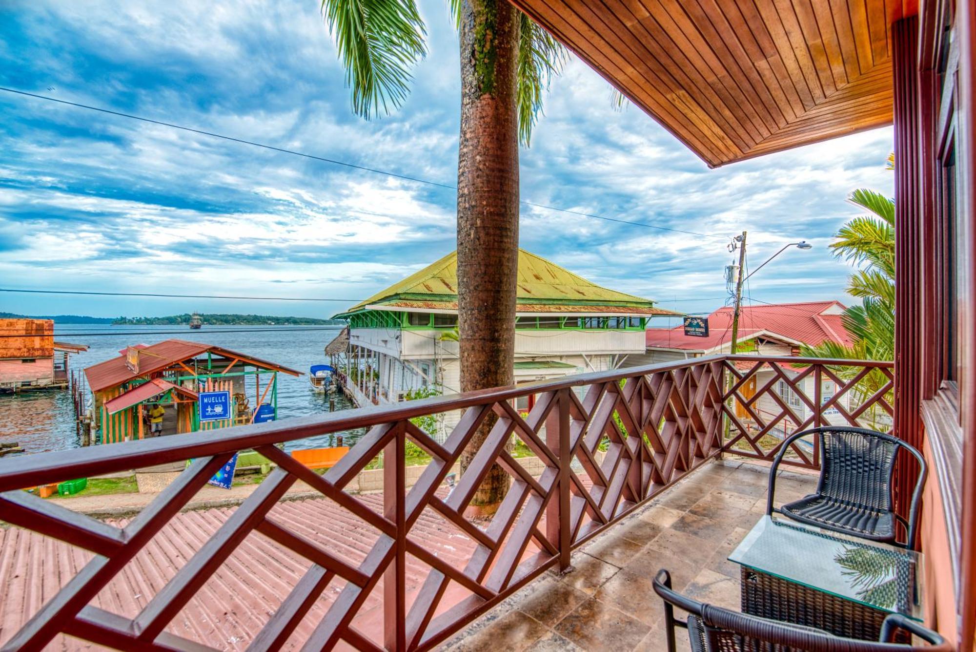 Hotel Palma Royale Bocas del Toro Exterior foto