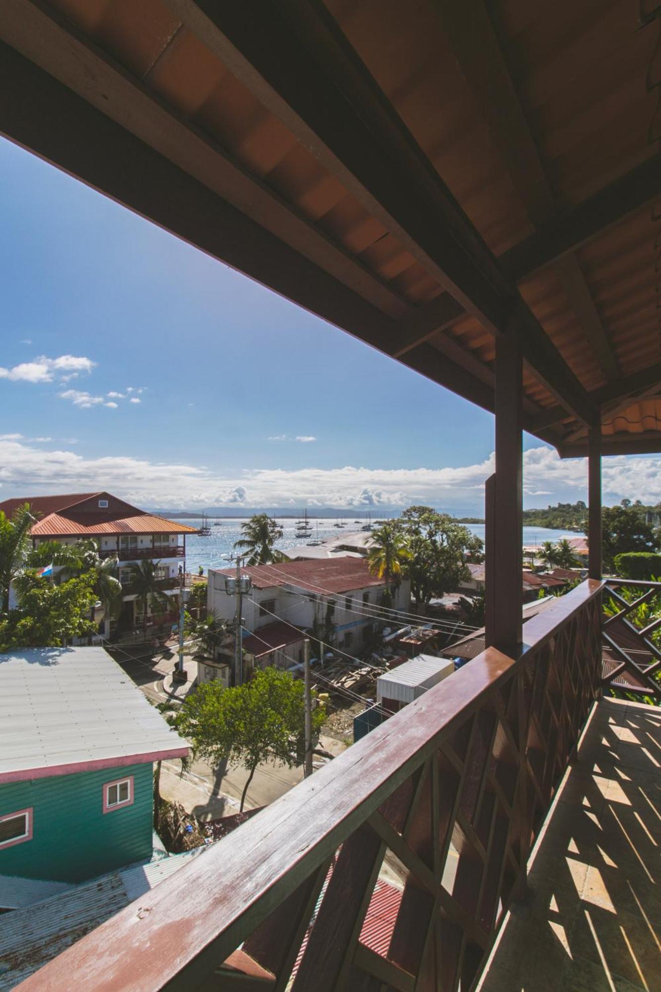 Hotel Palma Royale Bocas del Toro Exterior foto